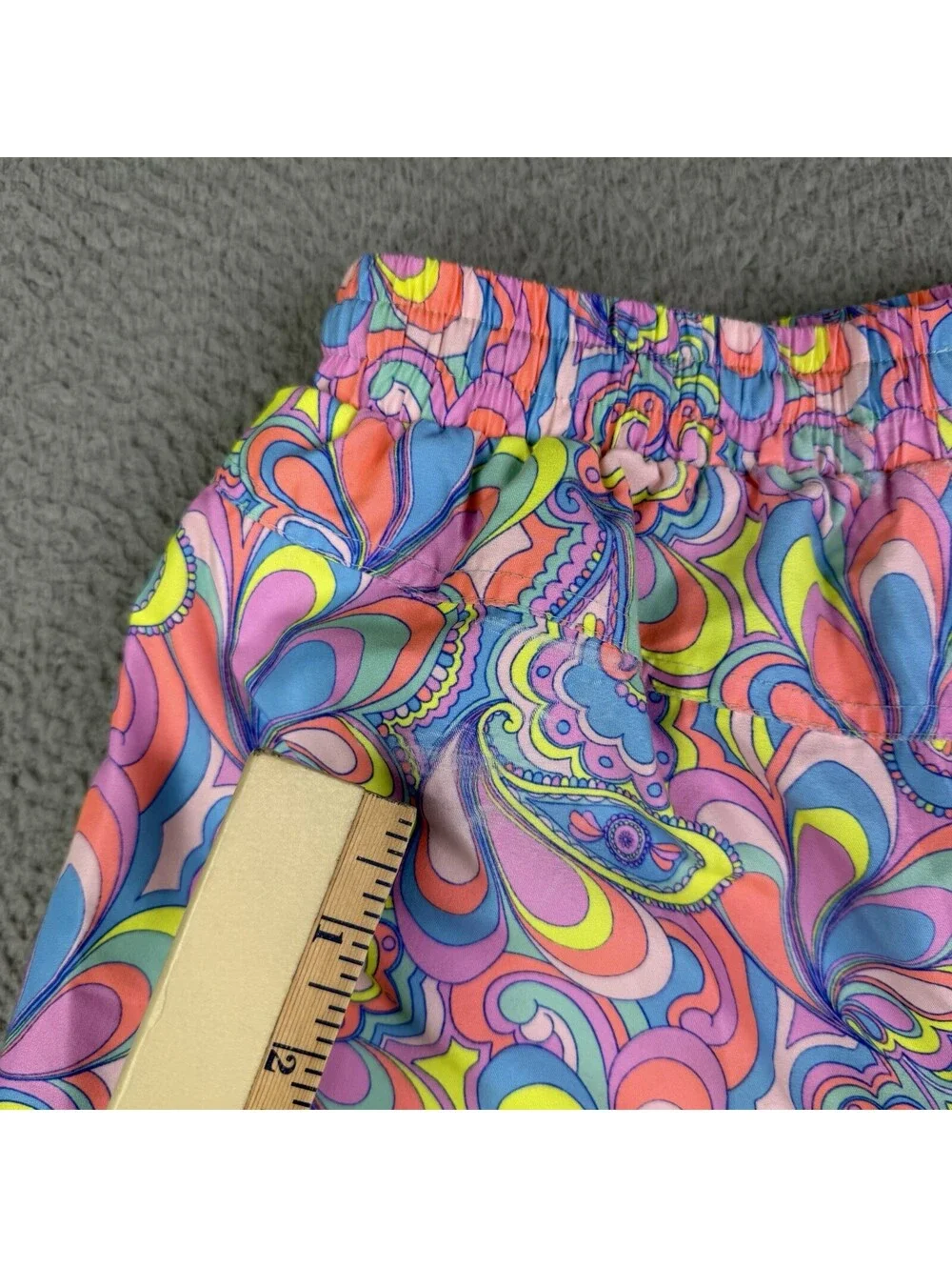 Kulani Kinis Men's Small Tropical Swim Trunks Colorful Groovy Floral Lined